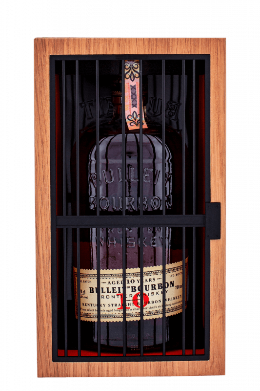 Bulleit Bourbon 10-ročný v Darčekovom Väzení 45% 0,7l (darčekové balenie)